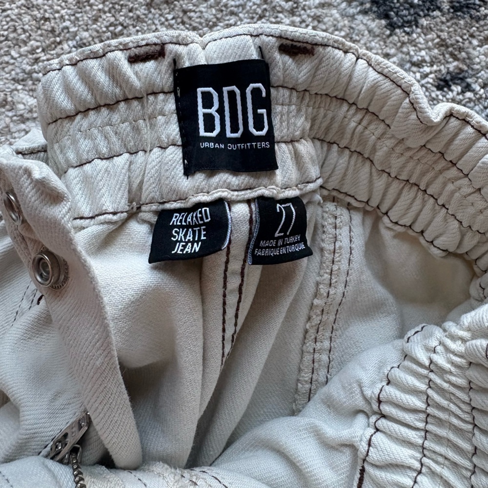 BDG Off-White Relaxed Skate Jeans - Picture 4 of 8